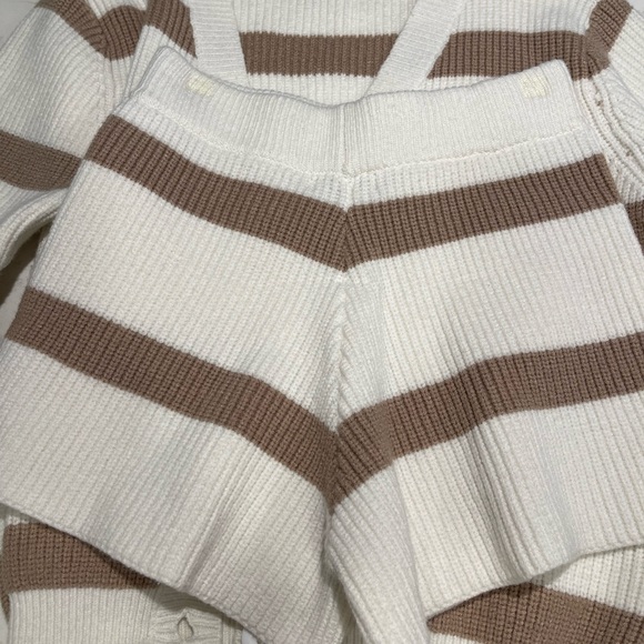 Knit set - Picture 2 of 4